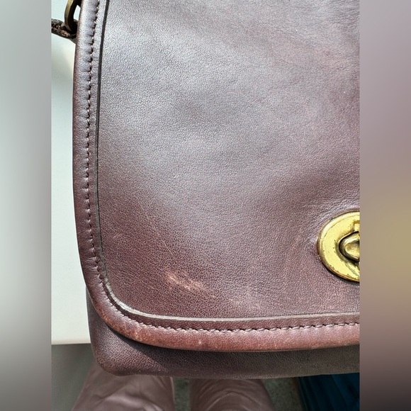 Vintage Coach 1999 9076 Mahogany Leather Companion Flap Bag - Picture 4 of 11